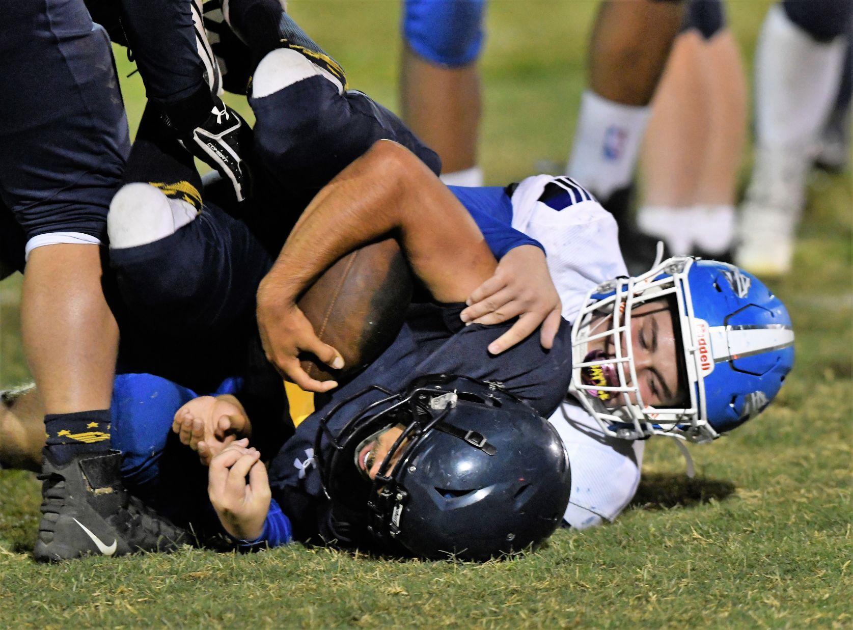 091021 LHS AGHS Football 37.JPG